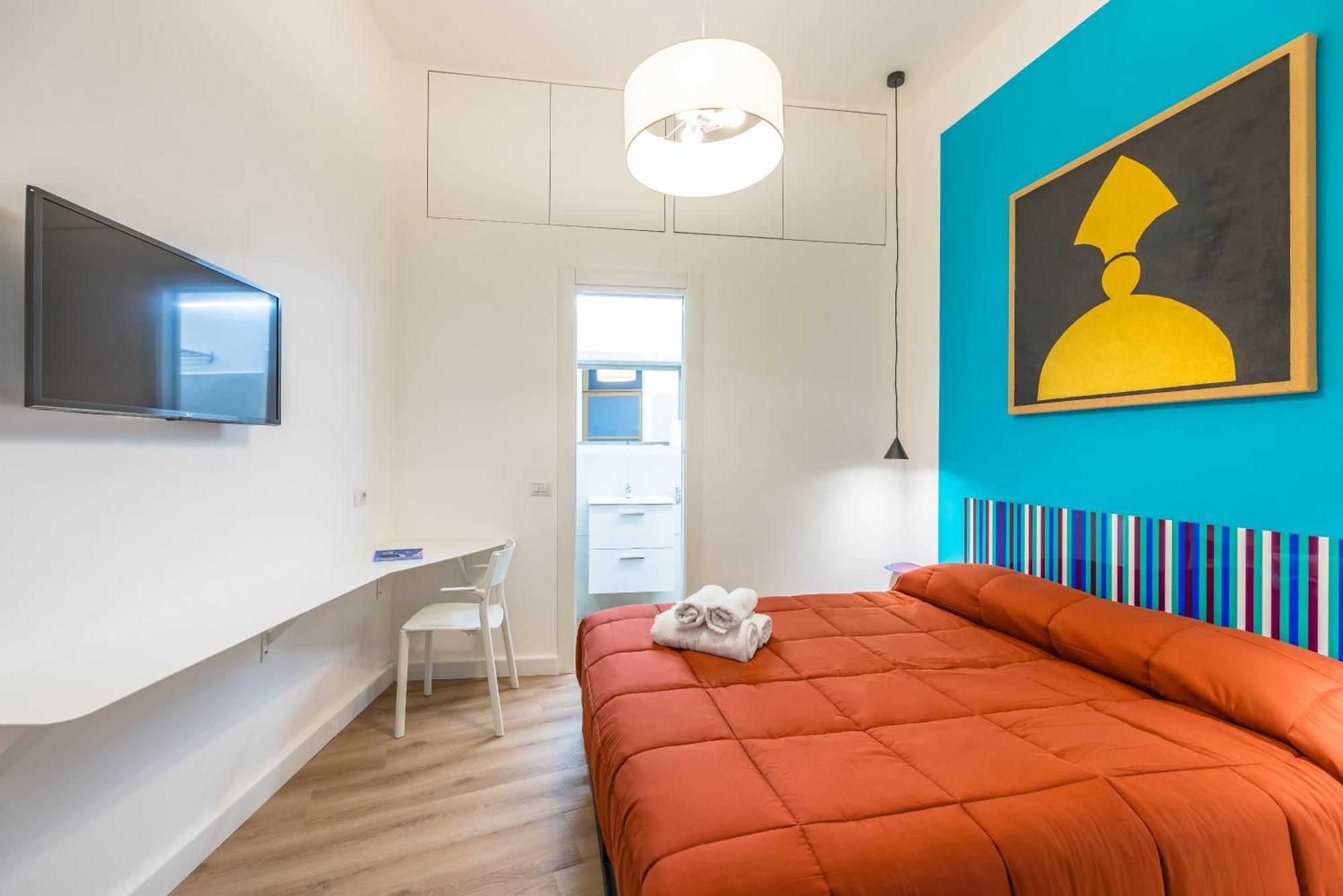 Lioy 25 By Napoliapartments Екстер'єр фото